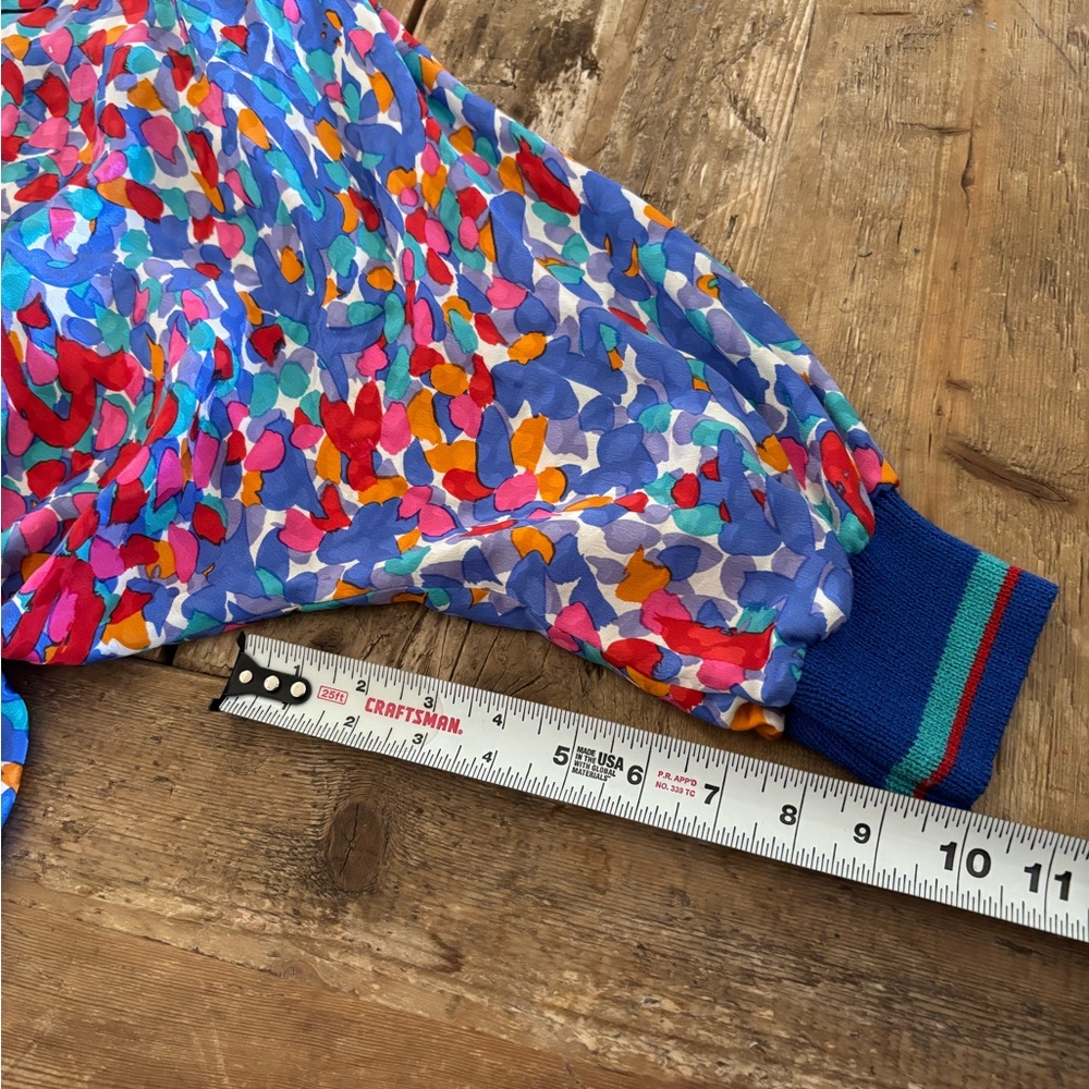 Vintage 80s Silk Blouse Abstract Colorful Geometrical
Women’s M / L - Picture 11 of 11